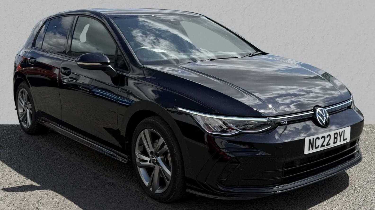 Main listing image - Volkswagen Golf