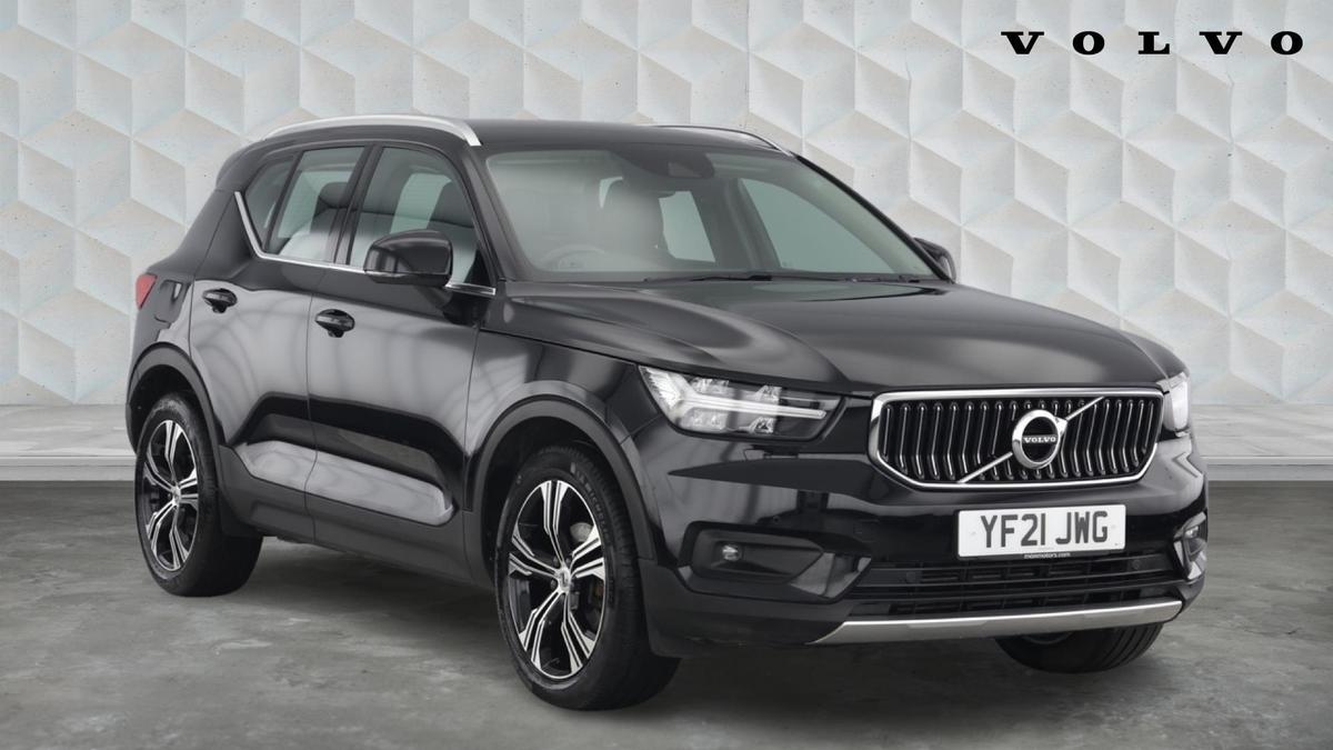 Main listing image - Volvo XC40