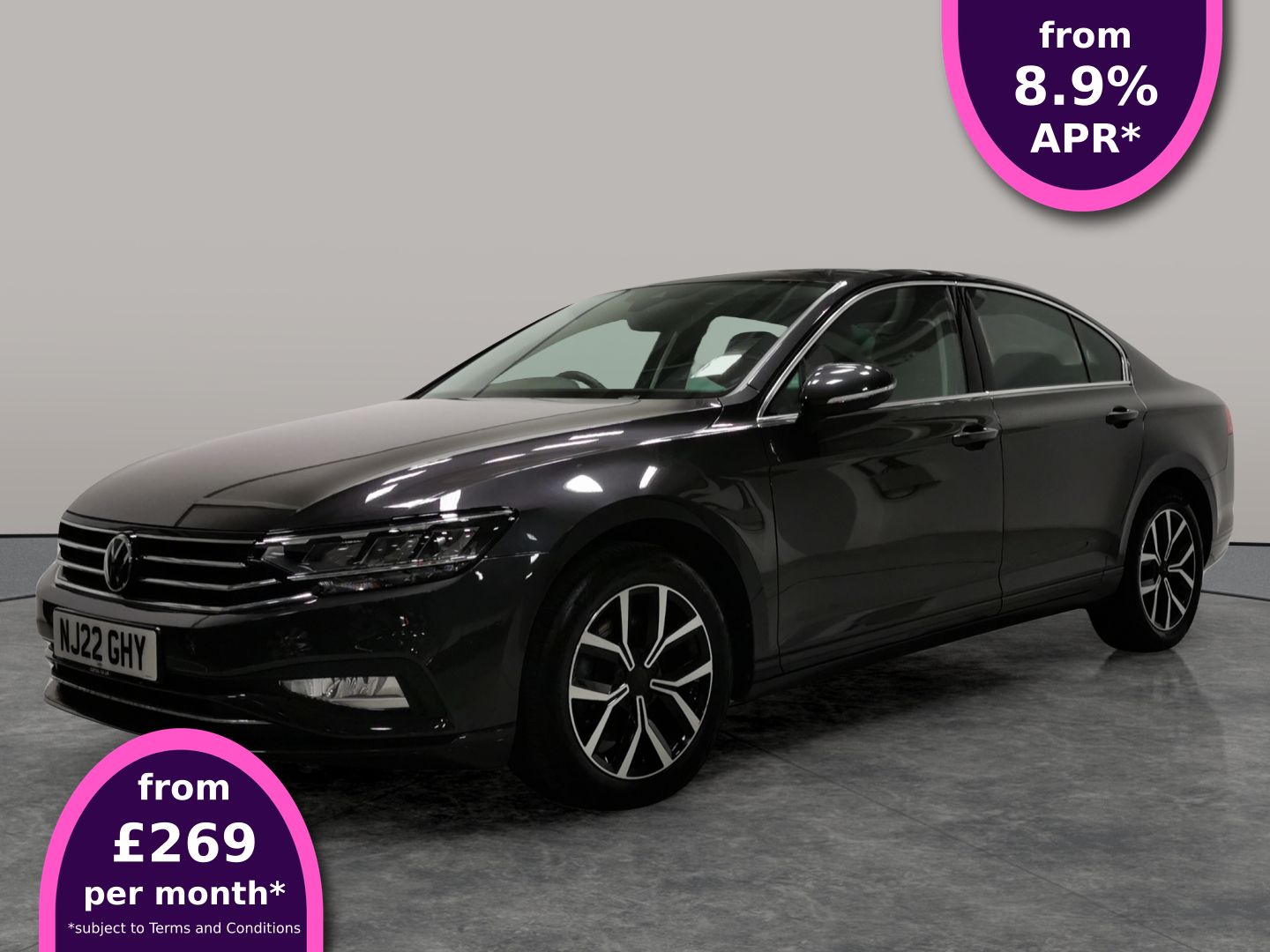 Main listing image - Volkswagen Passat