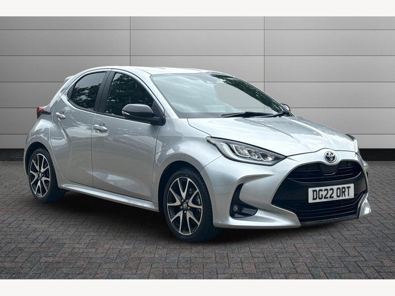 Main listing image - Toyota Yaris