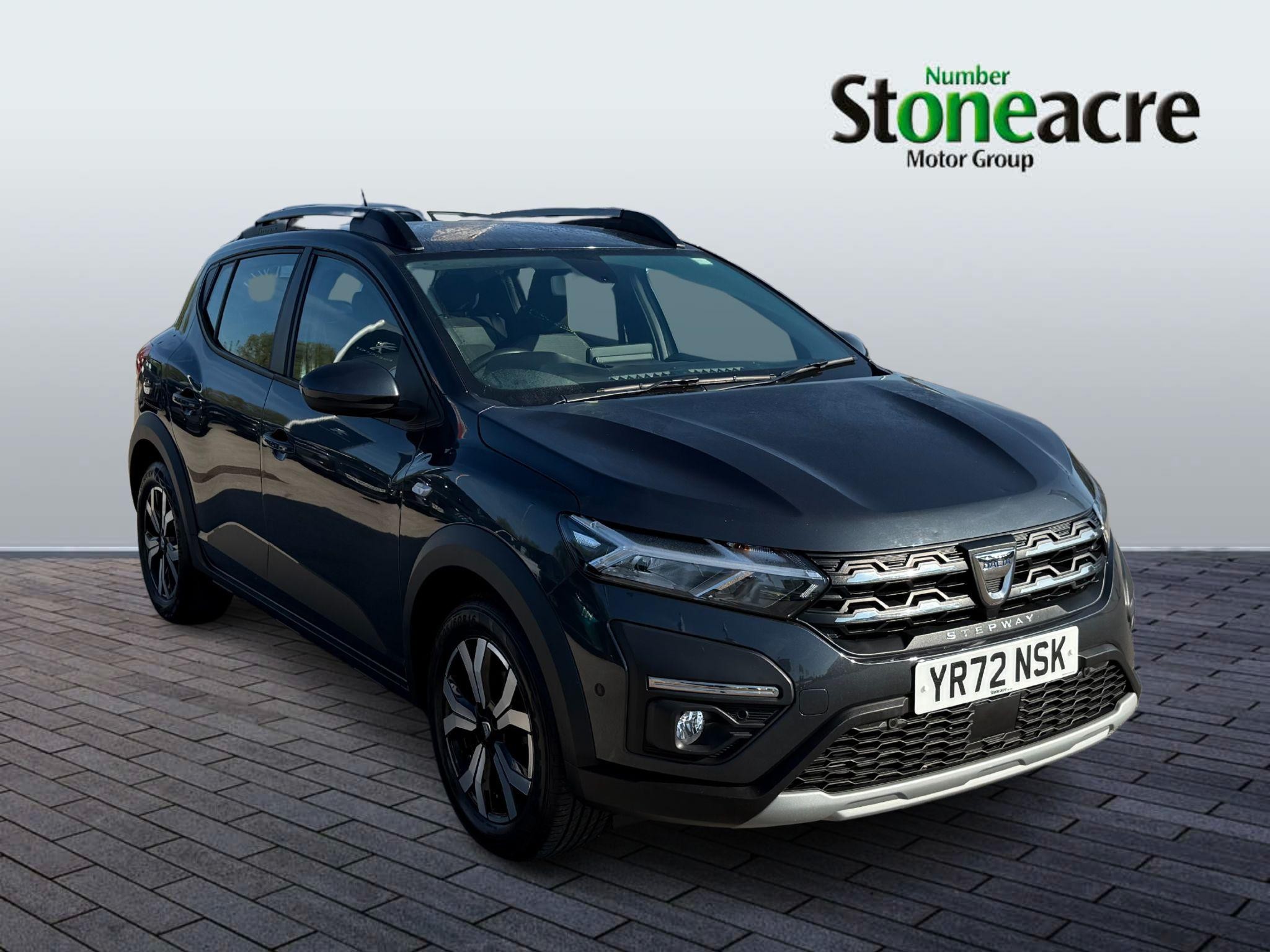 Main listing image - Dacia Sandero Stepway