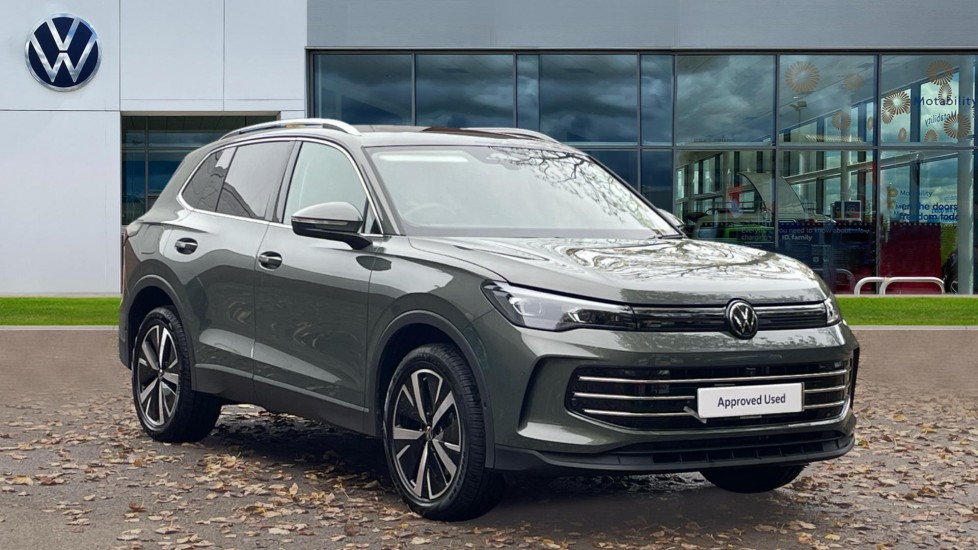 Main listing image - Volkswagen Tiguan