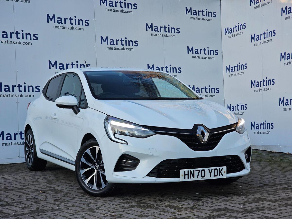 Main listing image - Renault Clio