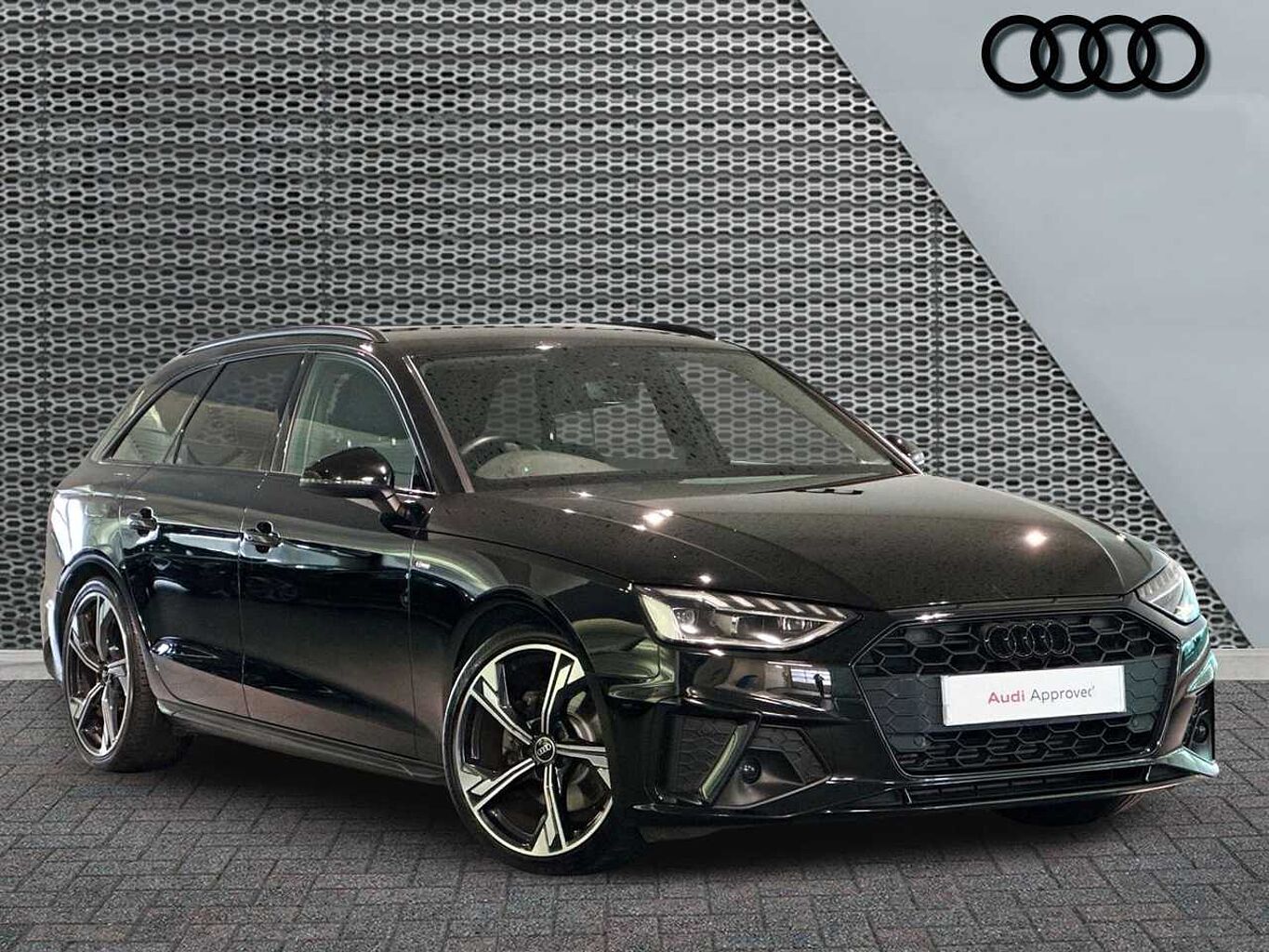 Main listing image - Audi A4