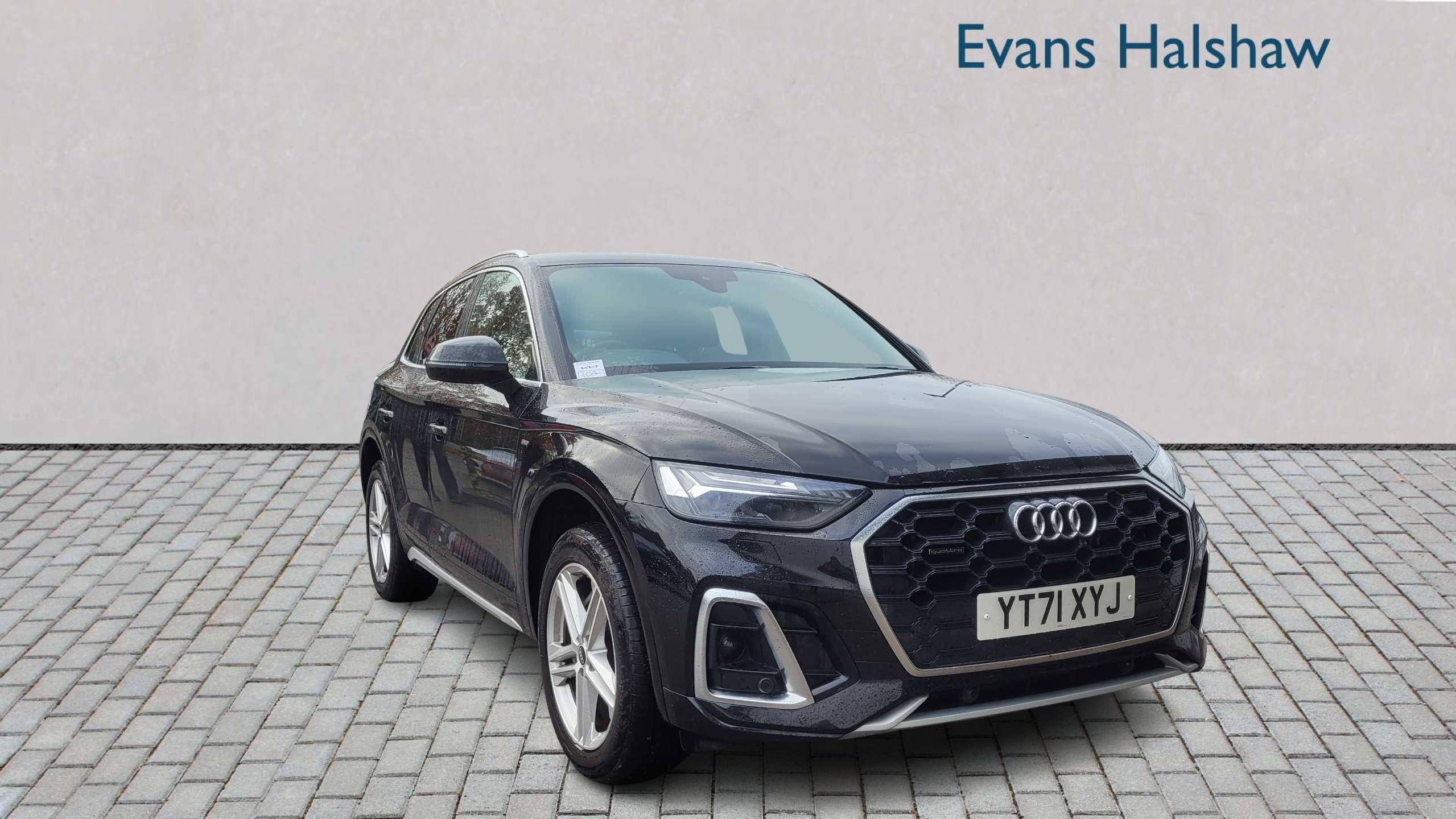 Main listing image - Audi Q5