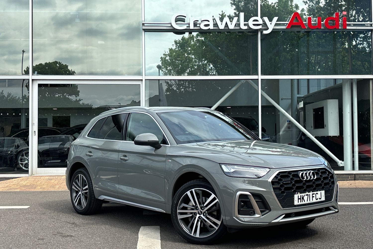 Main listing image - Audi Q5