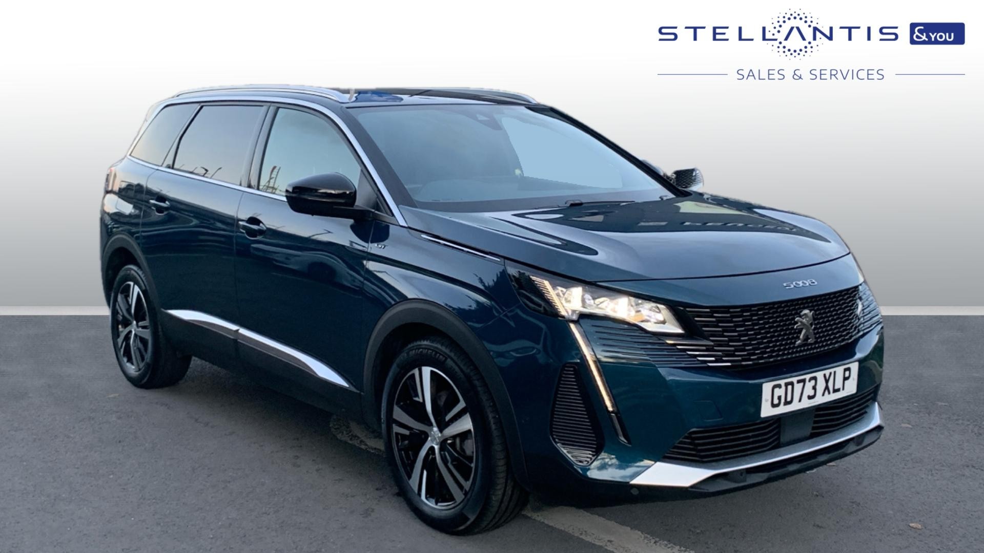 Main listing image - Peugeot 5008