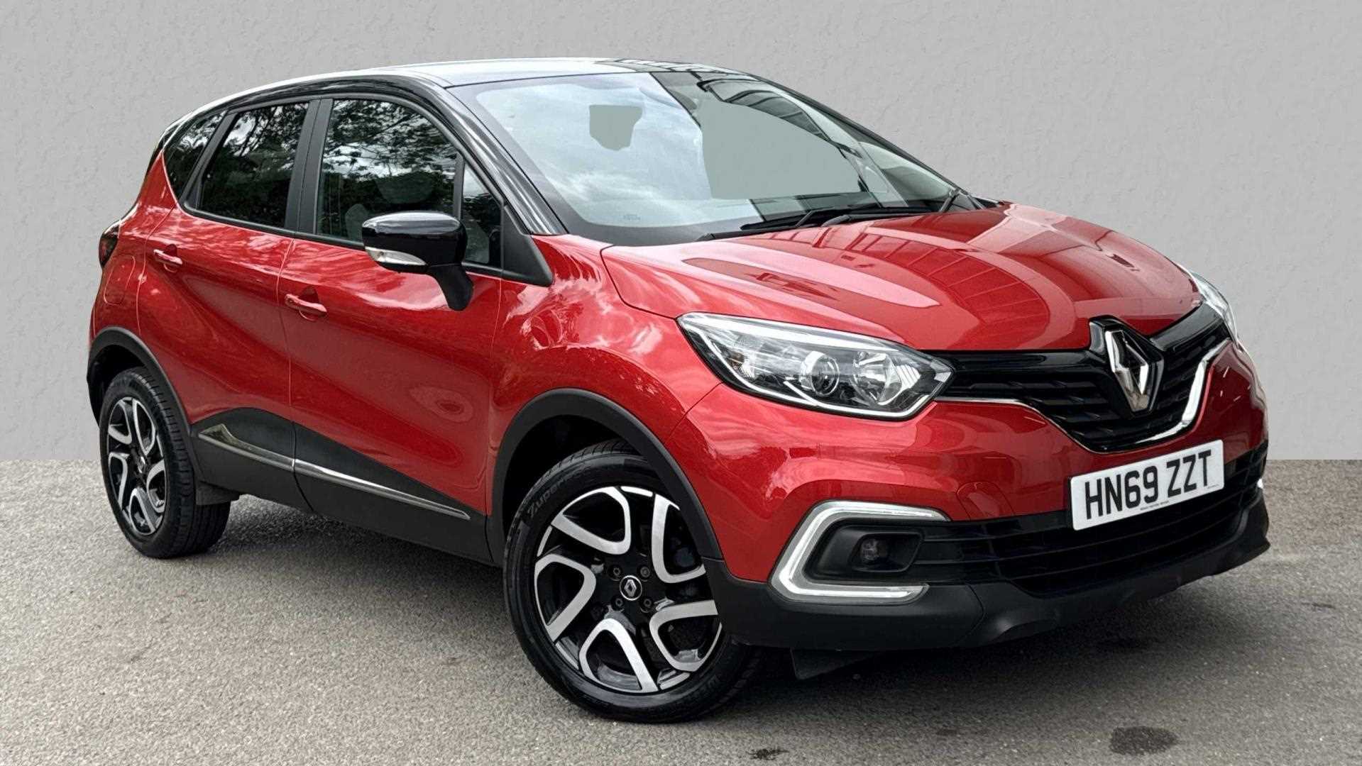Main listing image - Renault Captur
