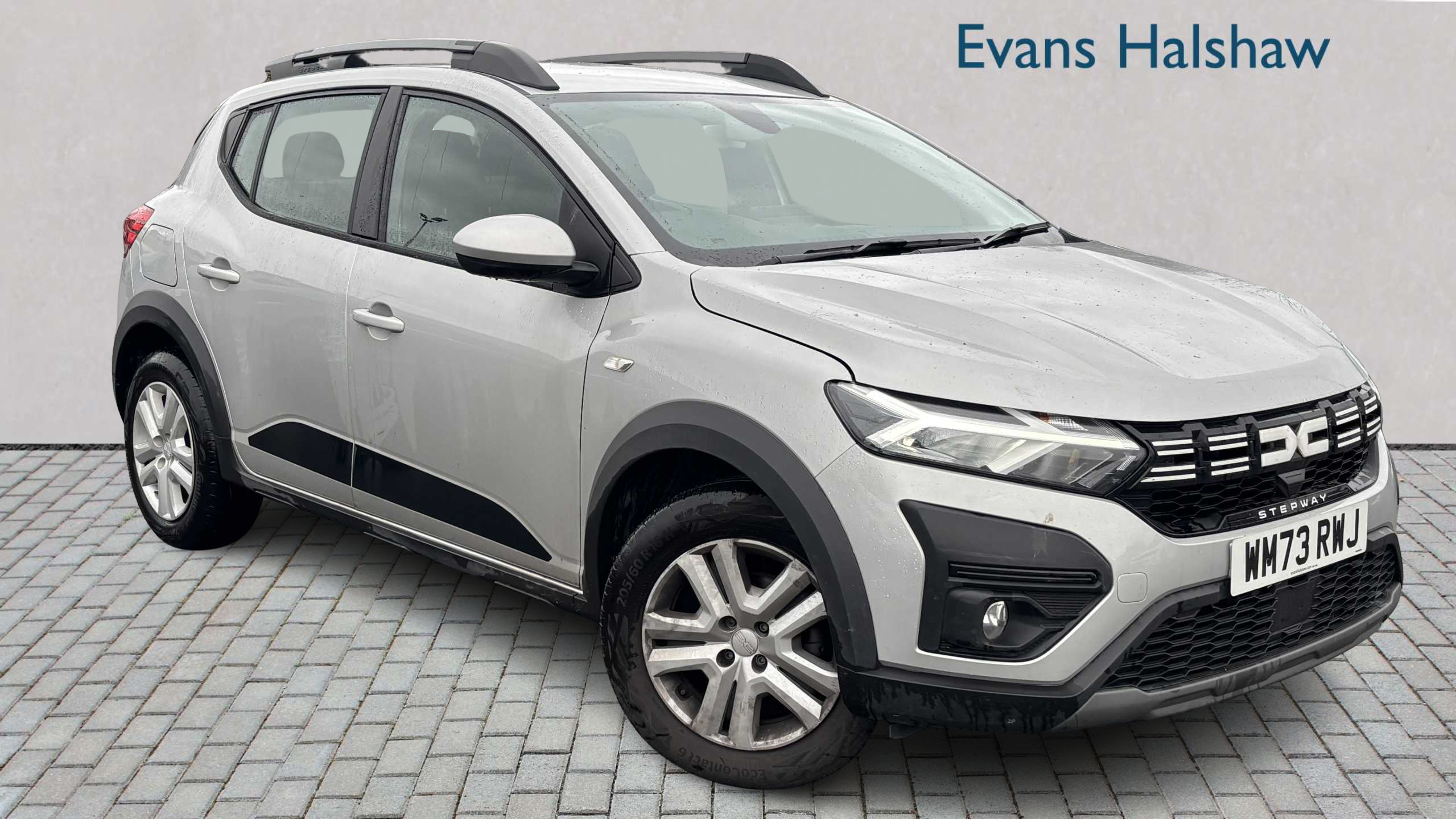 Main listing image - Dacia Sandero Stepway