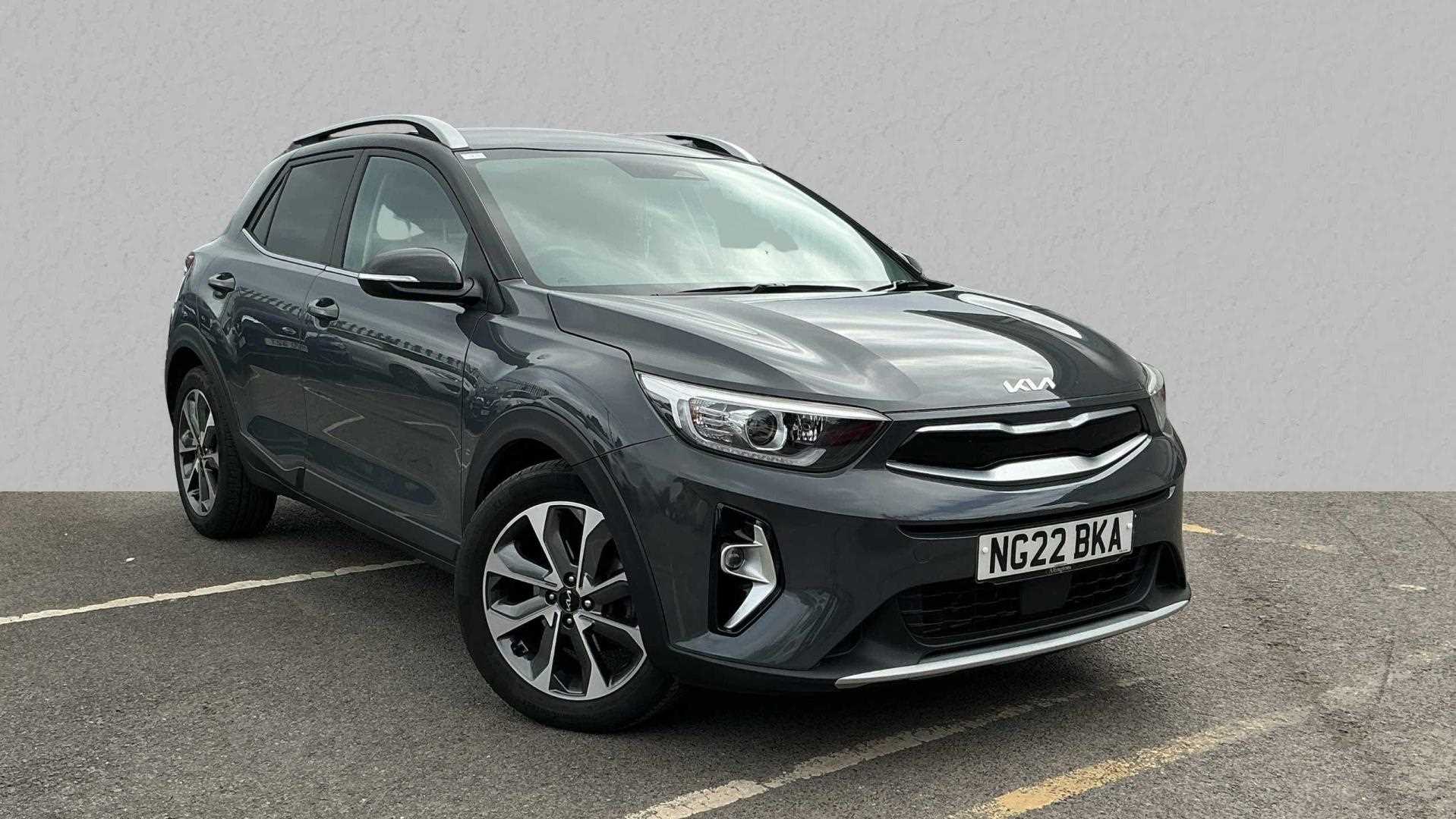 Main listing image - Kia Stonic