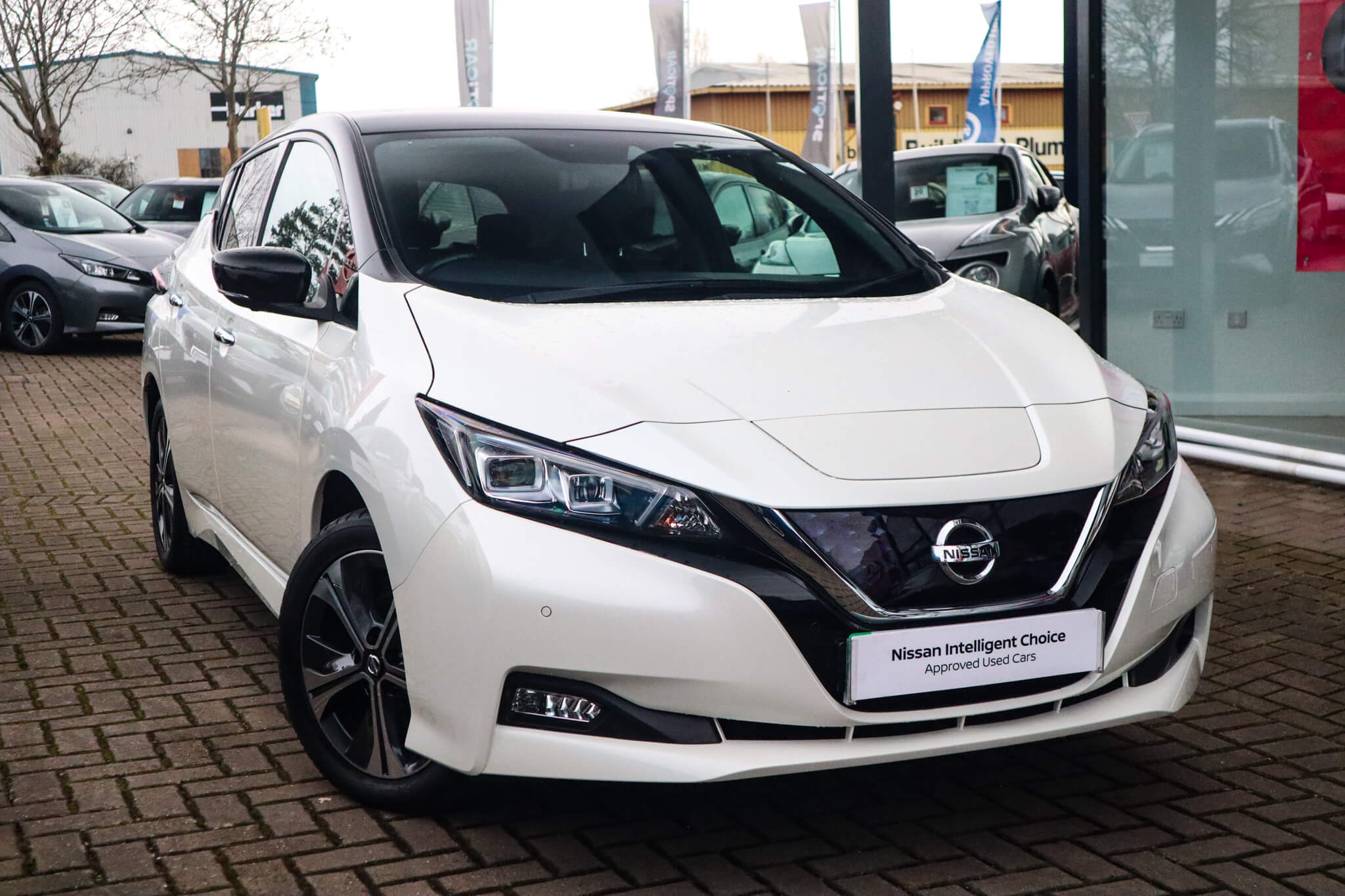 Main listing image - Nissan Leaf