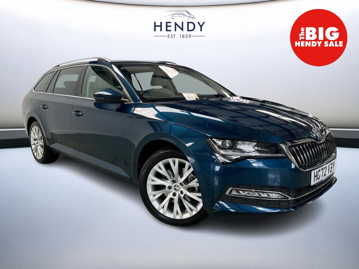 Main listing image - Skoda Superb Estate