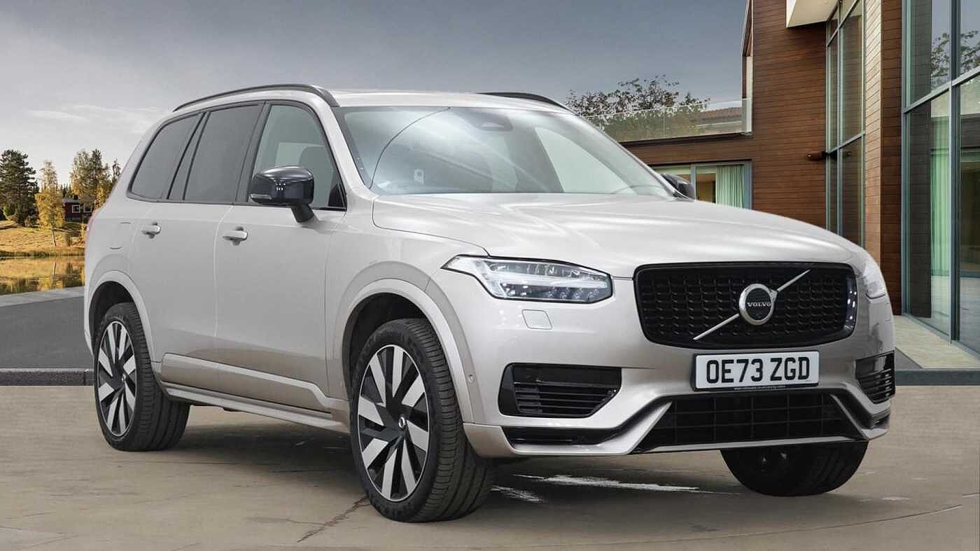 Main listing image - Volvo XC90