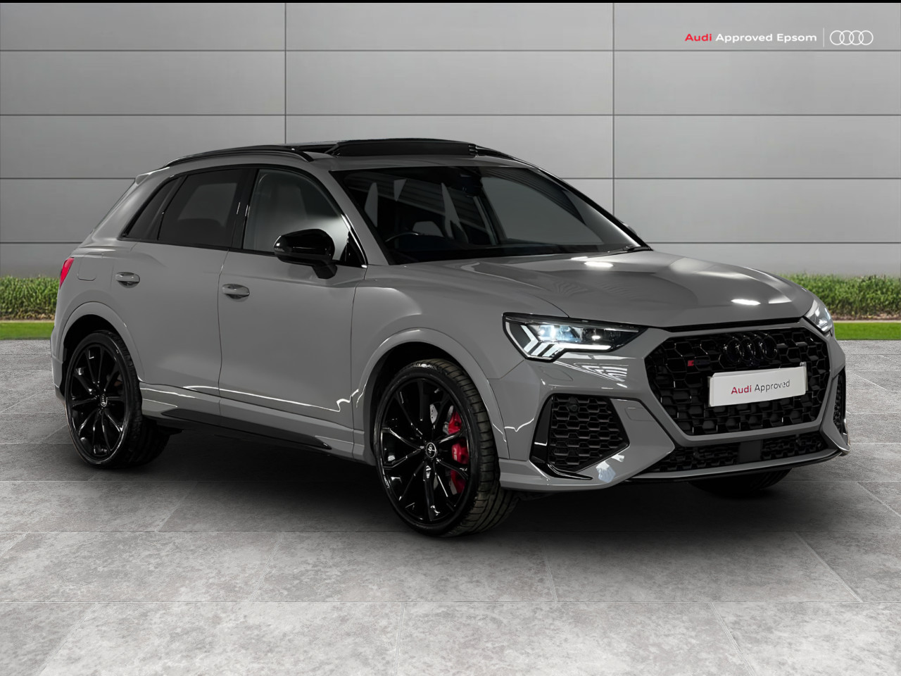 Main listing image - Audi RS Q3