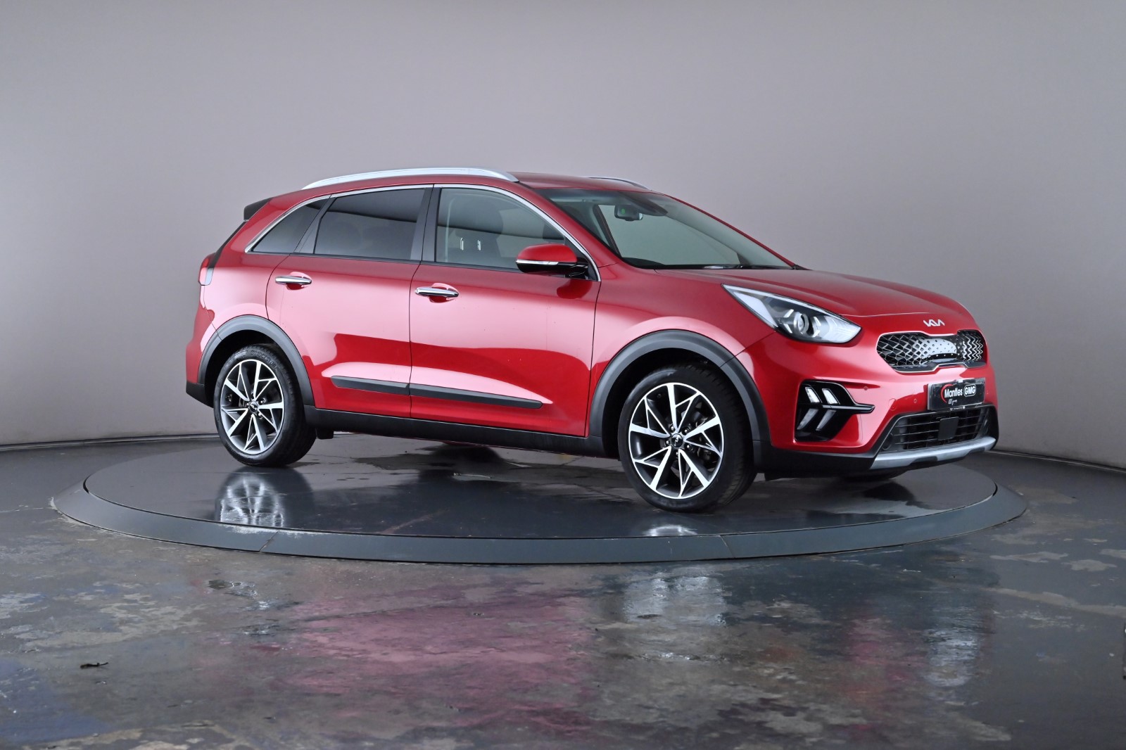 Main listing image - Kia Niro