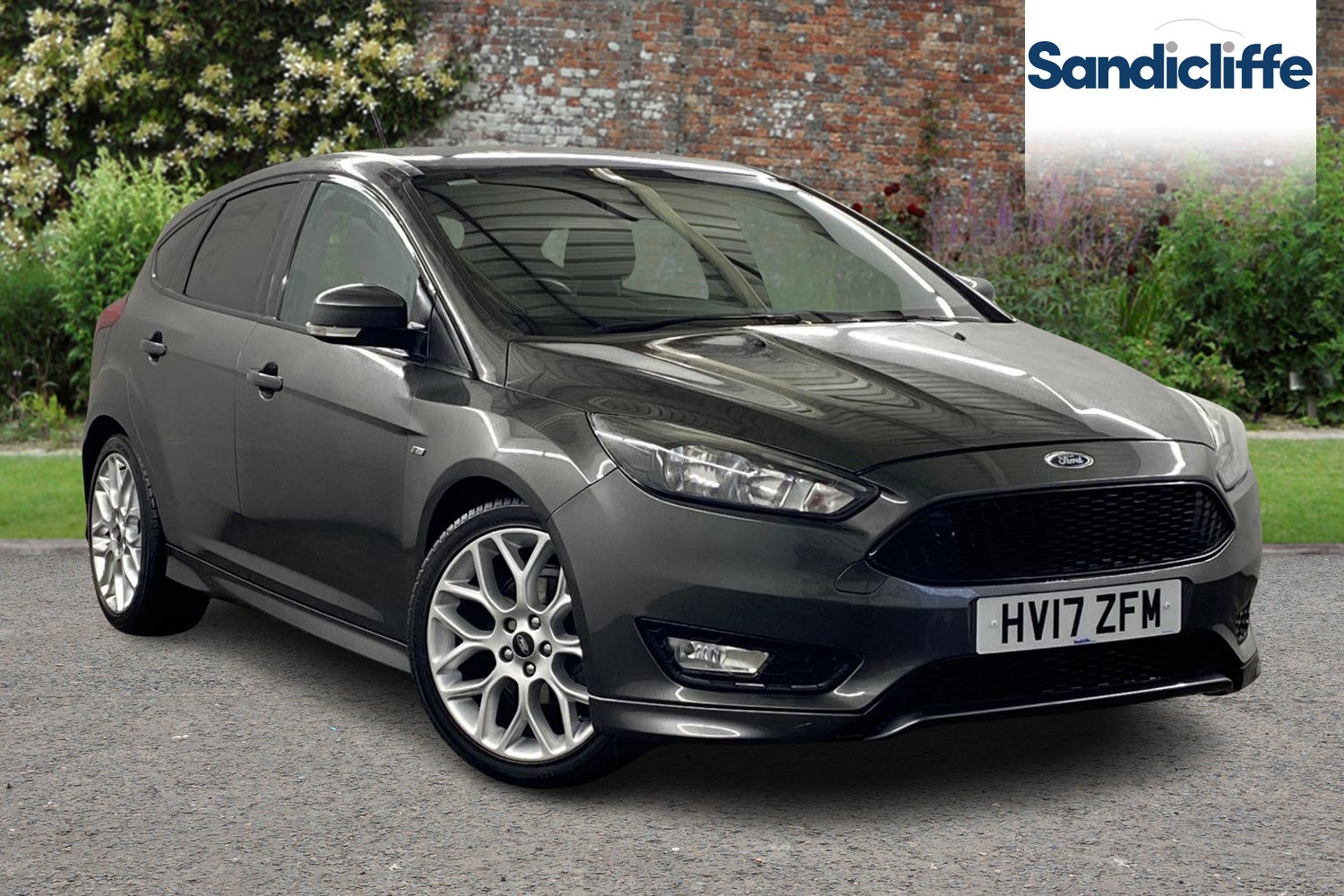 Main listing image - Ford Focus