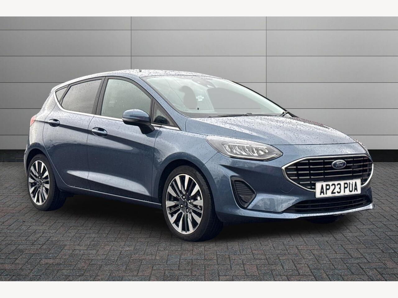 Main listing image - Ford Fiesta