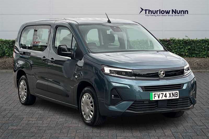 Main listing image - Vauxhall Combo Life-e
