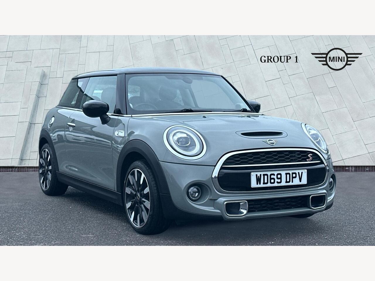 Main listing image - MINI Hatchback