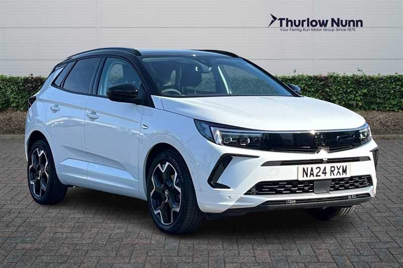 Main listing image - Vauxhall Grandland