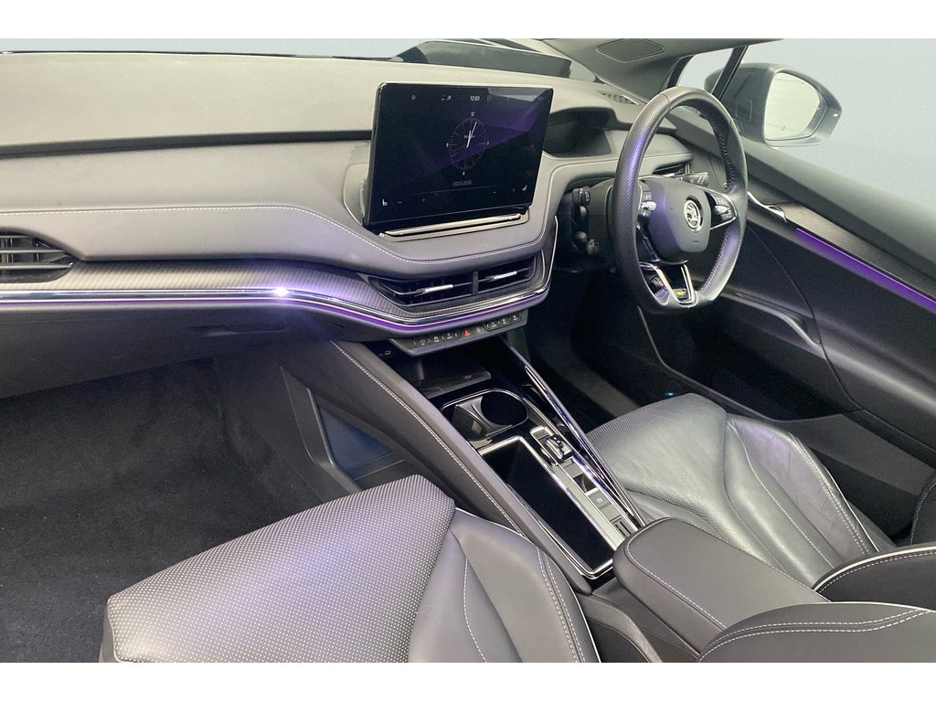 Main listing image - Skoda Enyaq