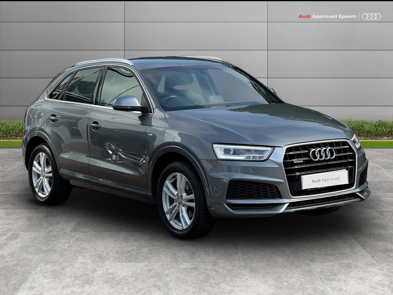 Main listing image - Audi Q3