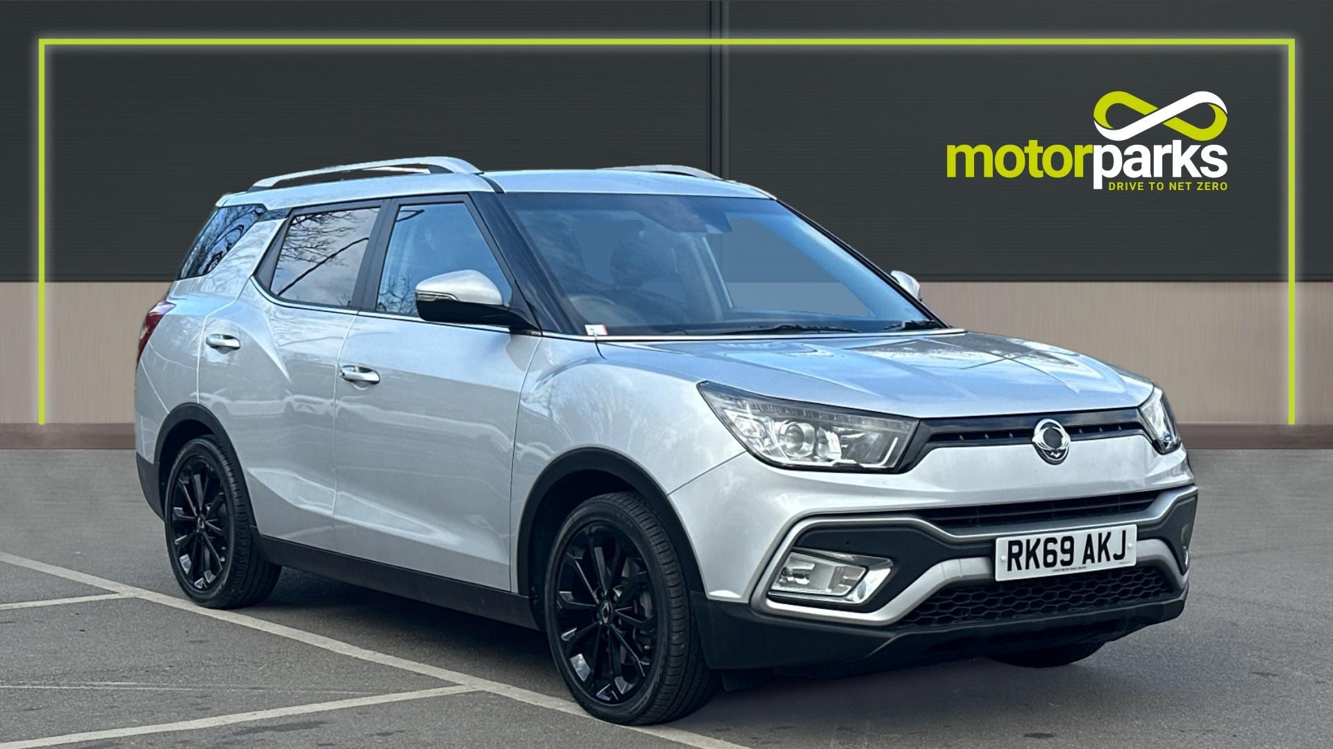 Main listing image - SsangYong Tivoli Xlv