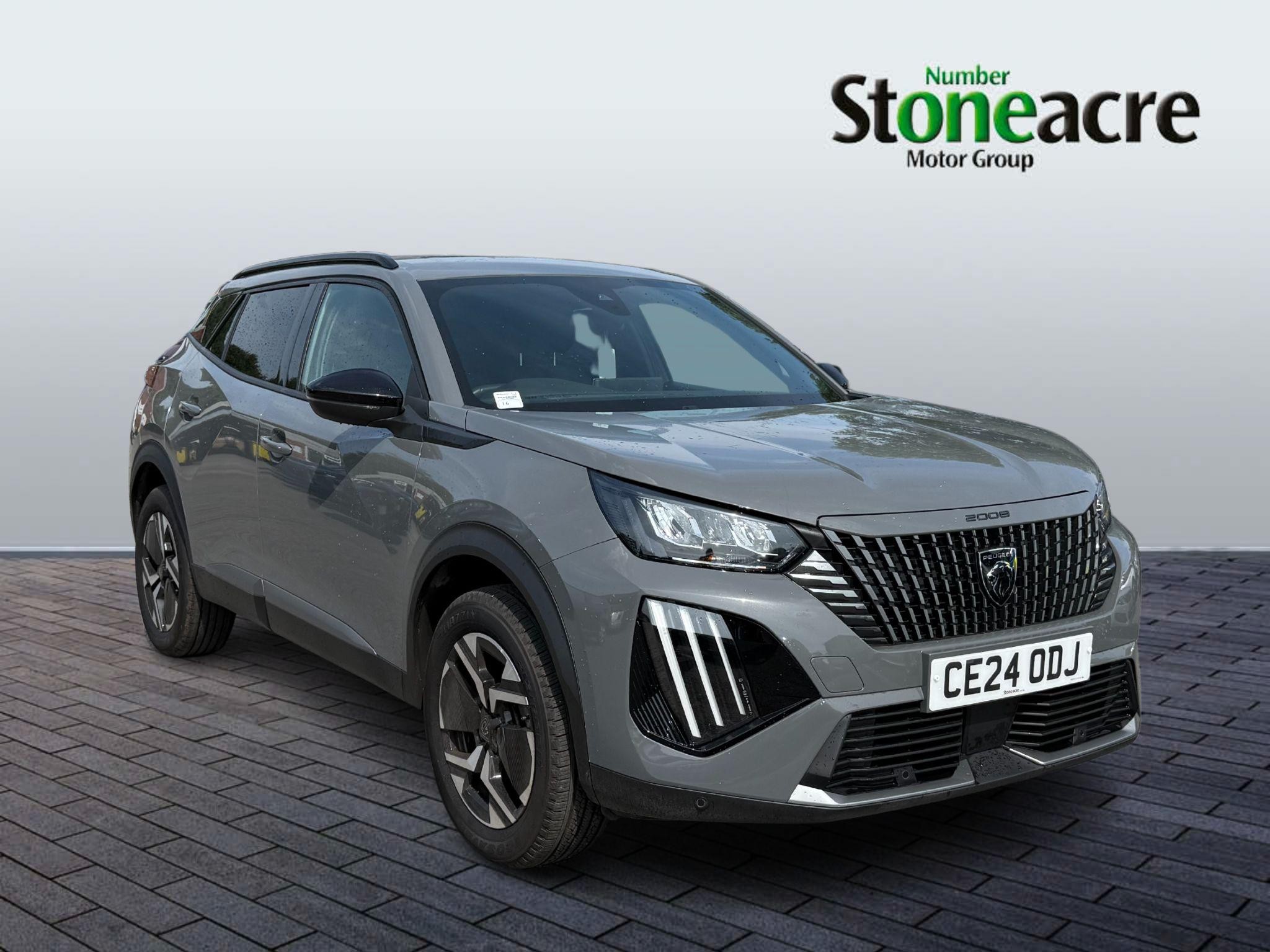 Main listing image - Peugeot 2008