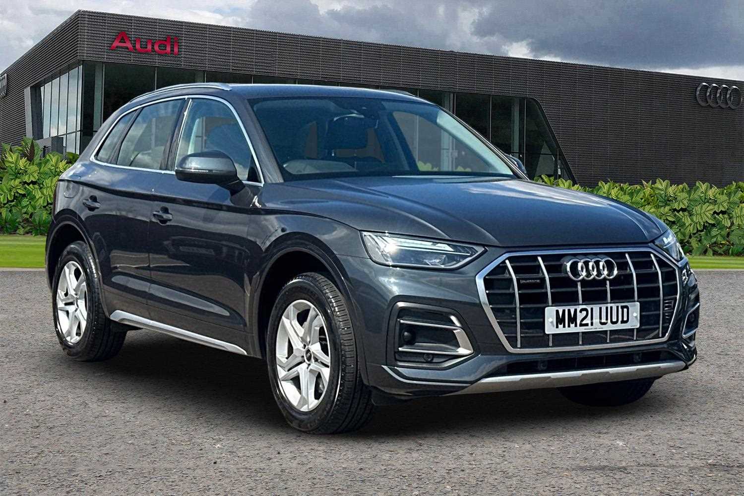 Main listing image - Audi Q5