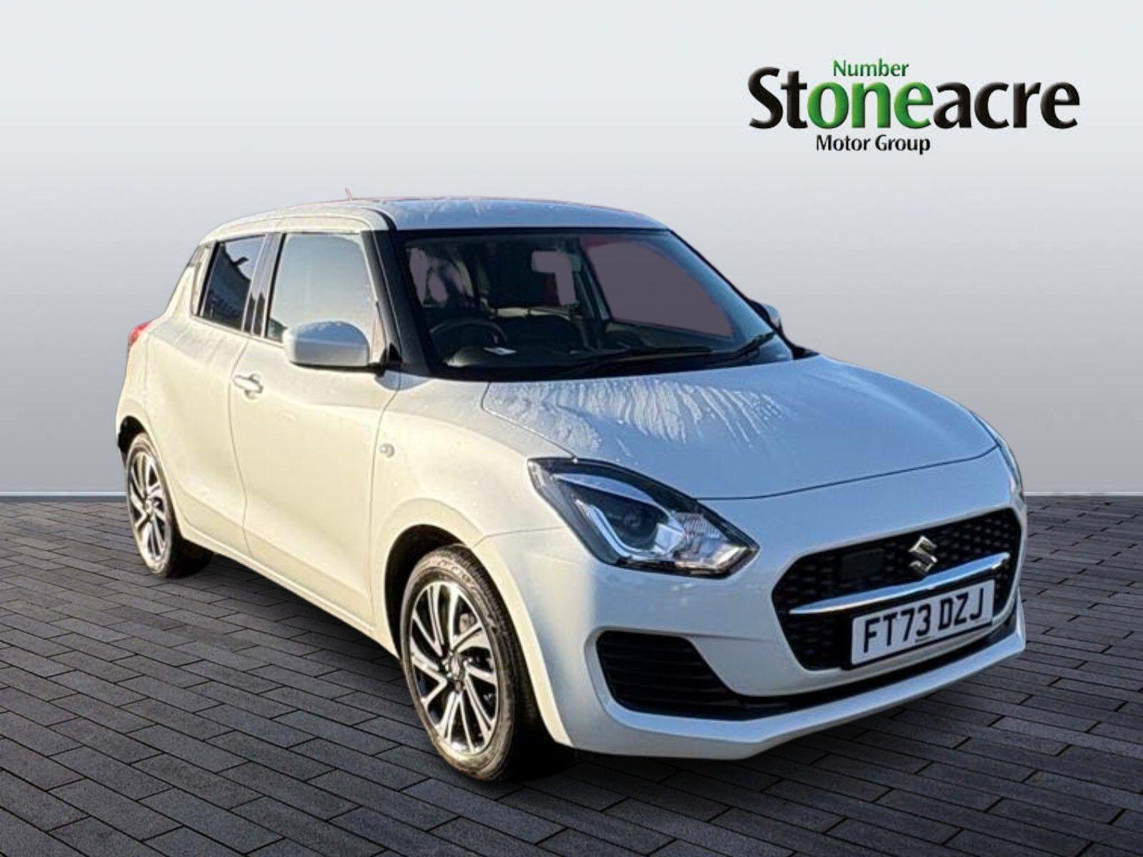 Main listing image - Suzuki Swift