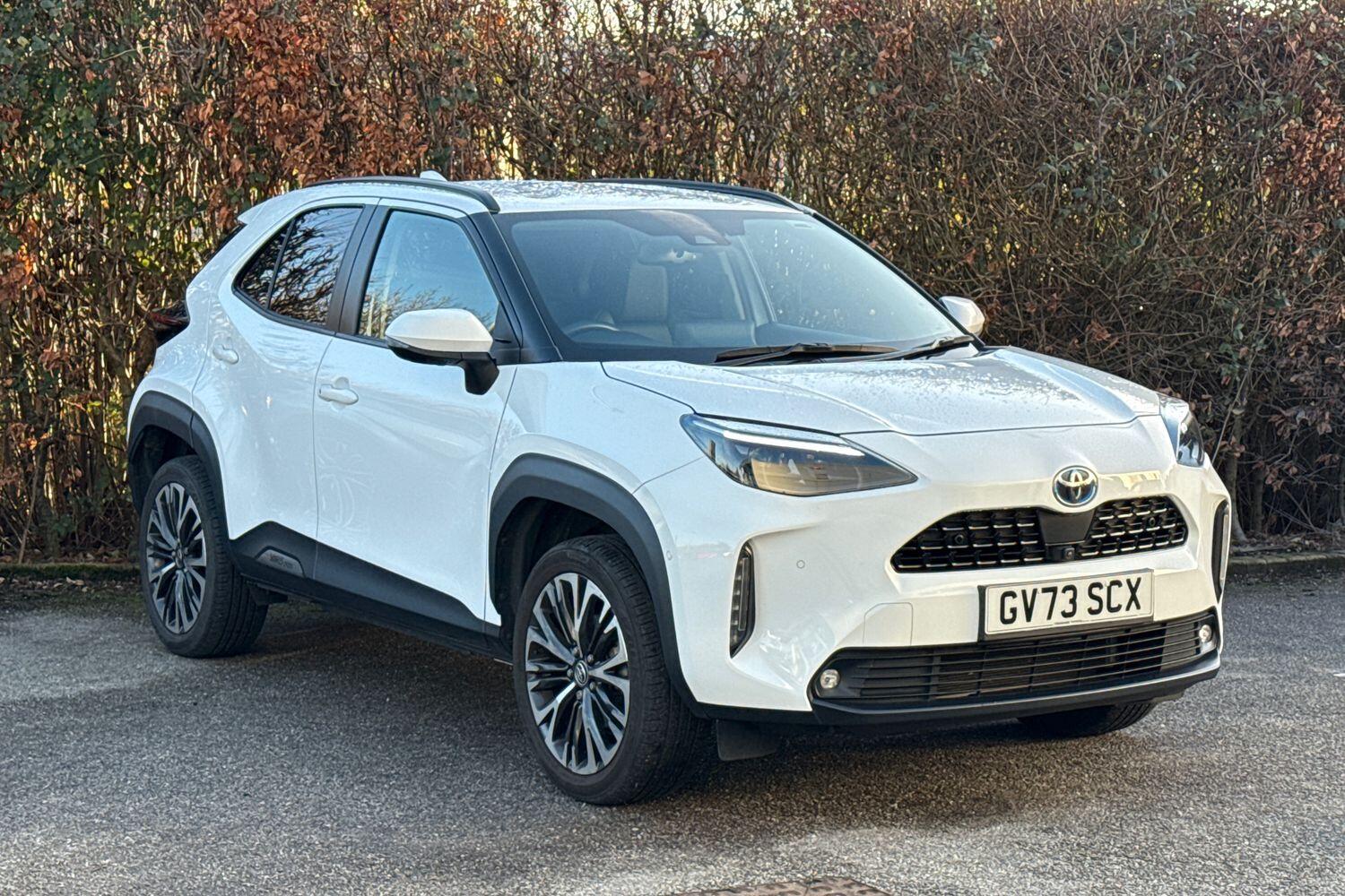 Main listing image - Toyota Yaris Cross