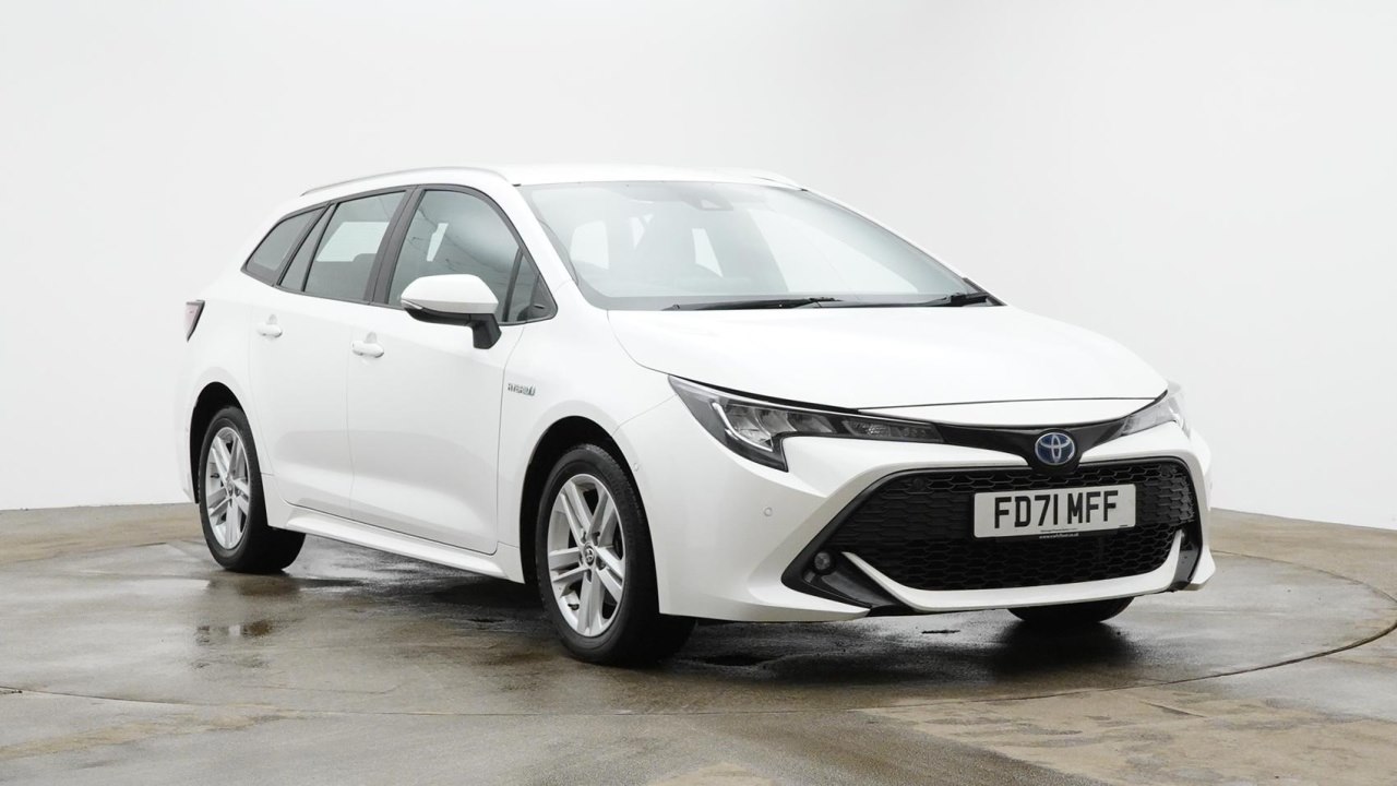 Main listing image - Toyota Corolla Touring Sport