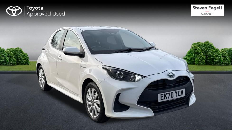 Main listing image - Toyota Yaris