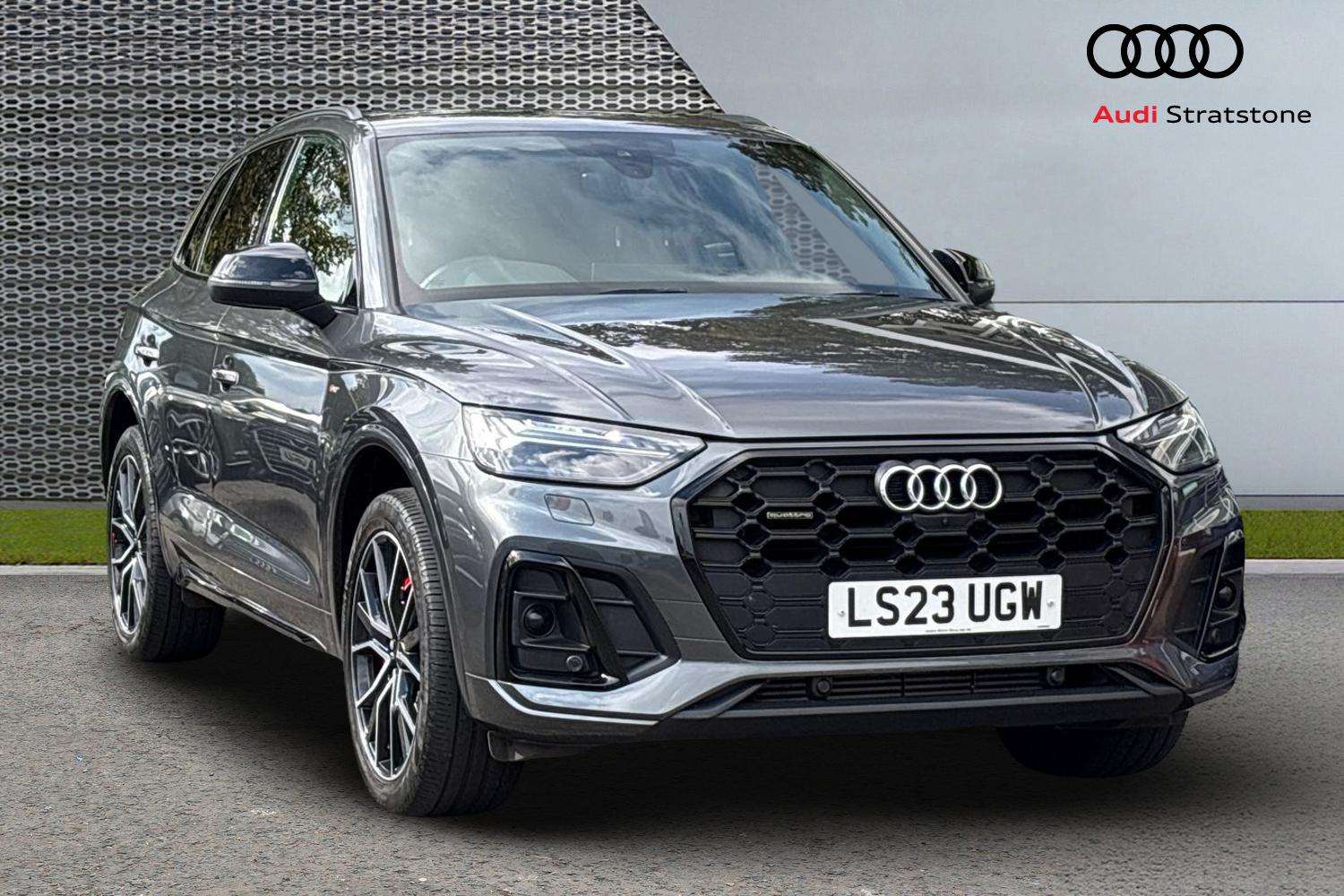 Main listing image - Audi Q5
