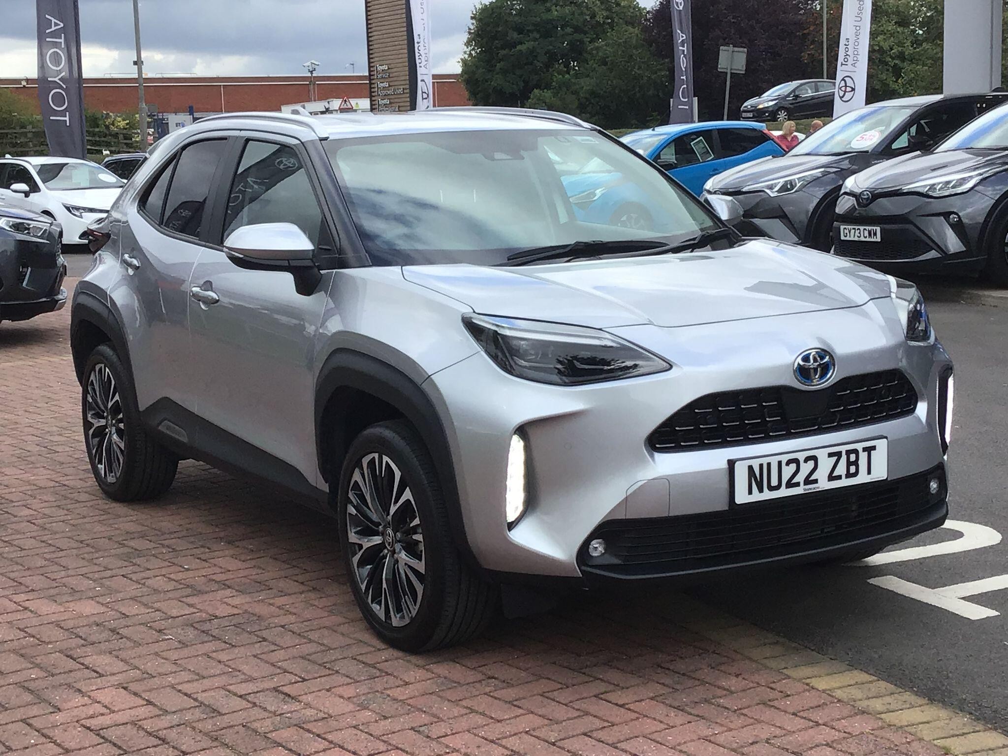 Main listing image - Toyota Yaris Cross