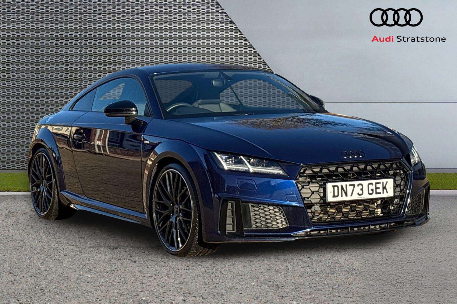 Main listing image - Audi TT