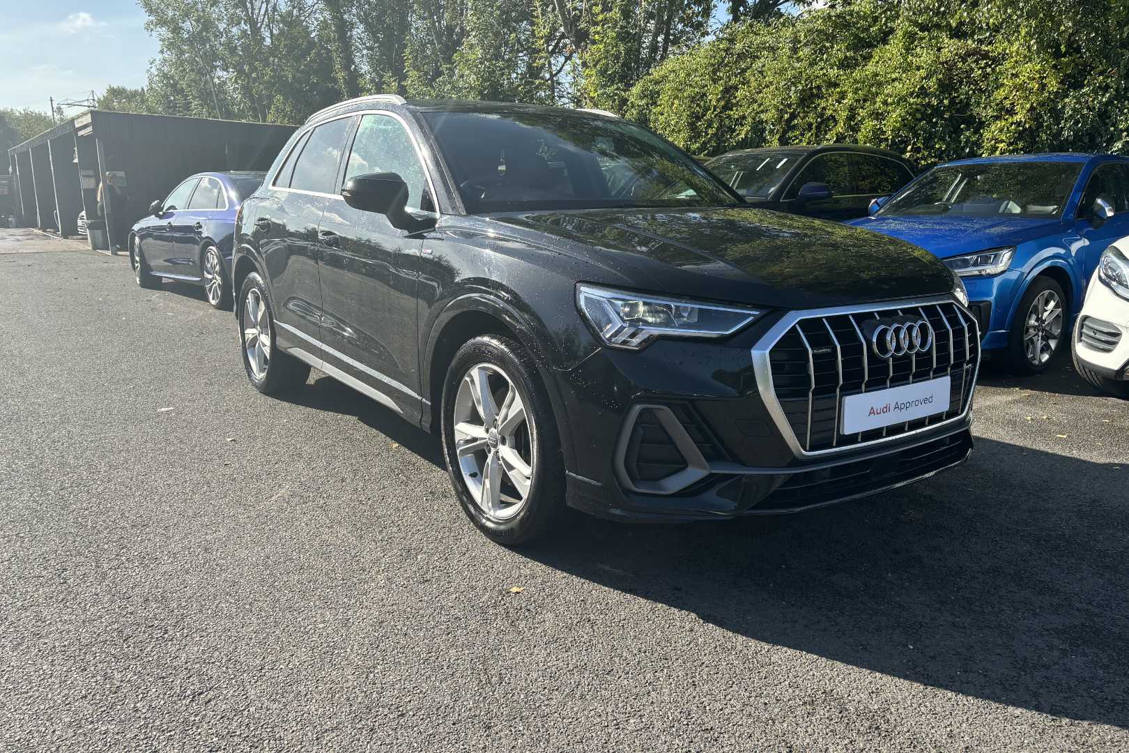 Main listing image - Audi Q3