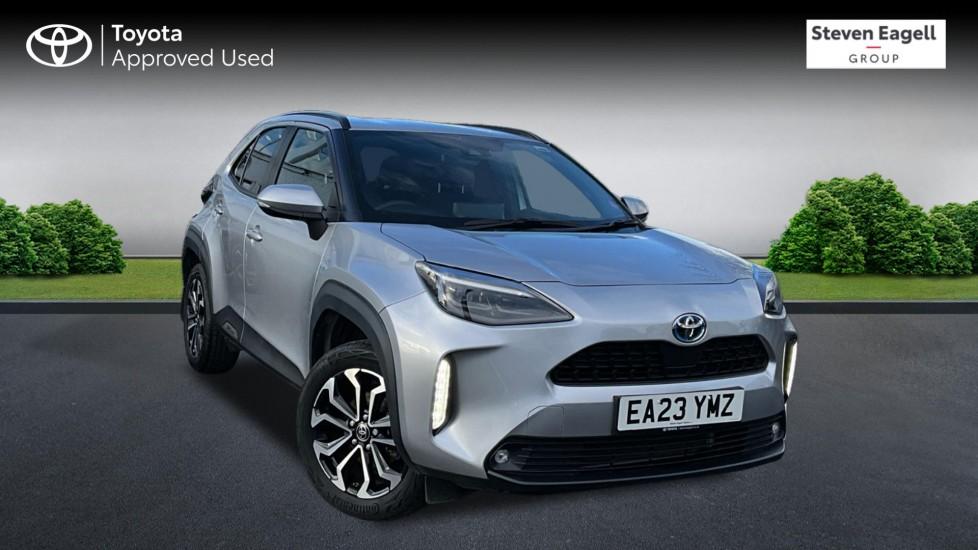 Main listing image - Toyota Yaris Cross