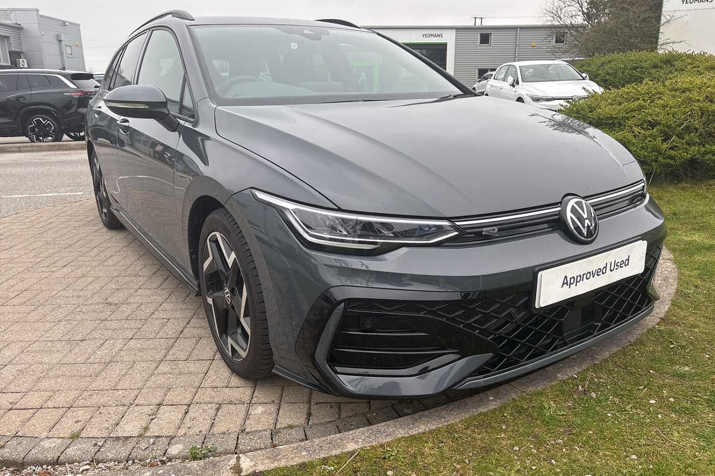 Main listing image - Volkswagen Golf Estate