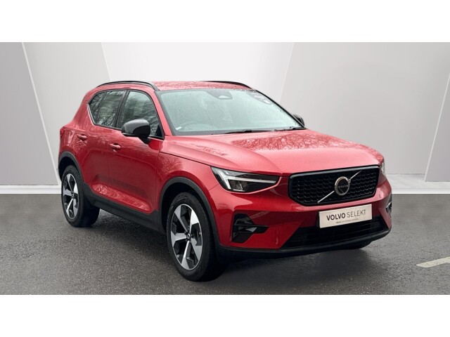 Main listing image - Volvo XC40