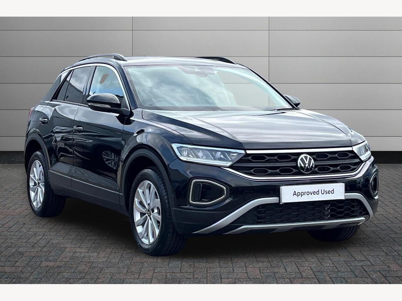 Main listing image - Volkswagen T-Roc