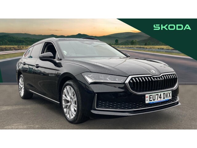 Main listing image - Skoda Superb Estate