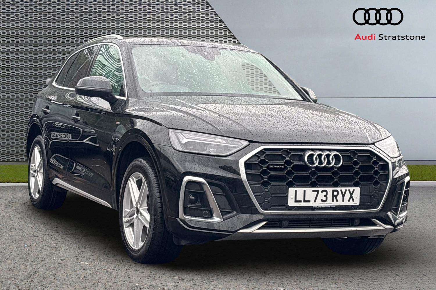 Main listing image - Audi Q5
