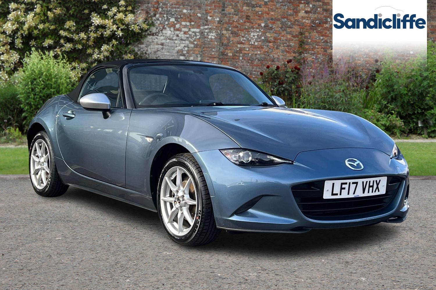 Main listing image - Mazda MX-5