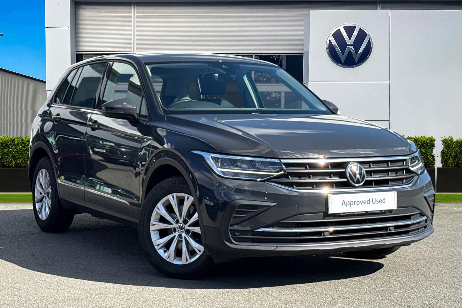 Main listing image - Volkswagen Tiguan