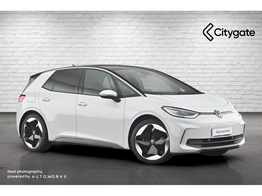 Main listing image - Volkswagen ID.3