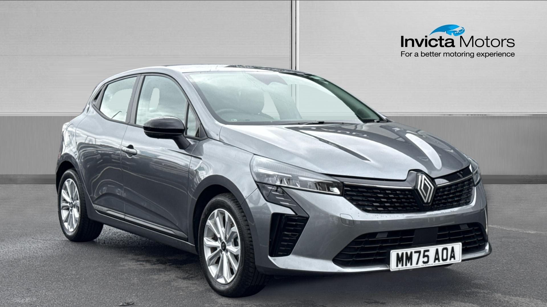 Main listing image - Renault Clio