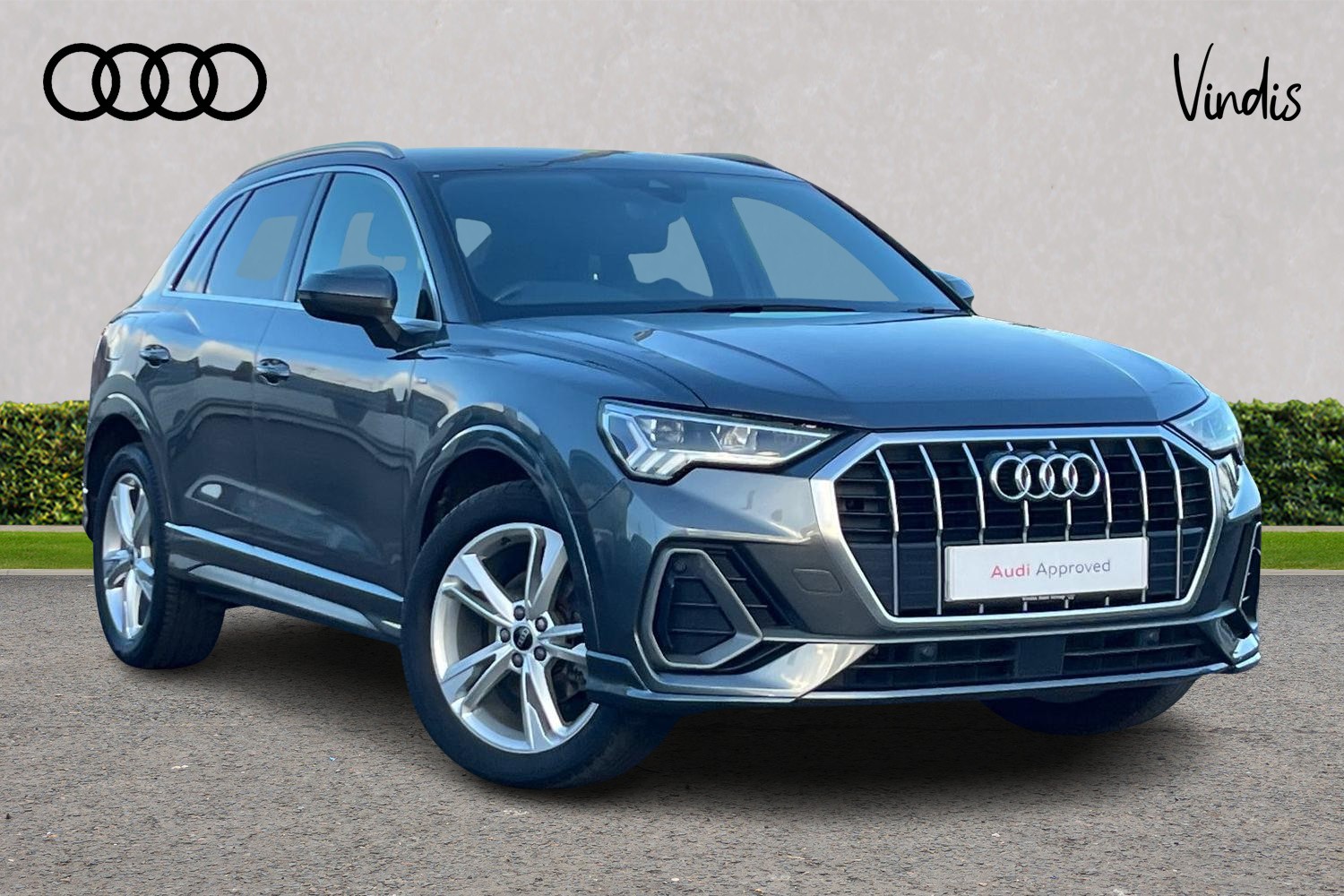 Main listing image - Audi Q3