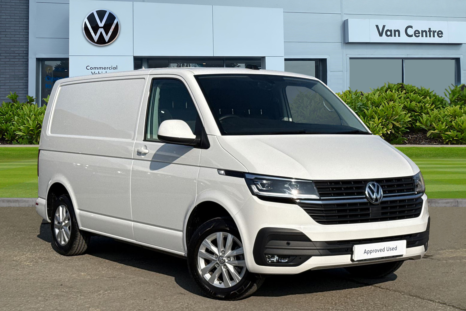 Main listing image - Volkswagen Transporter