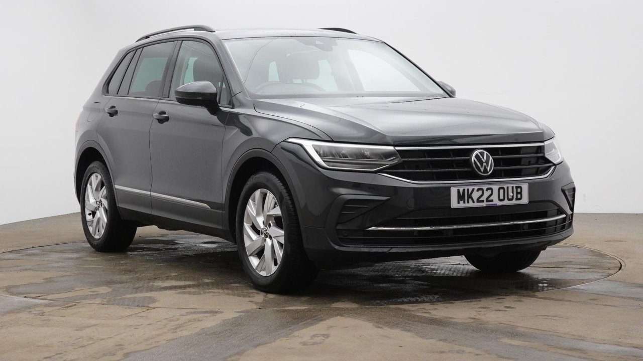 Main listing image - Volkswagen Tiguan